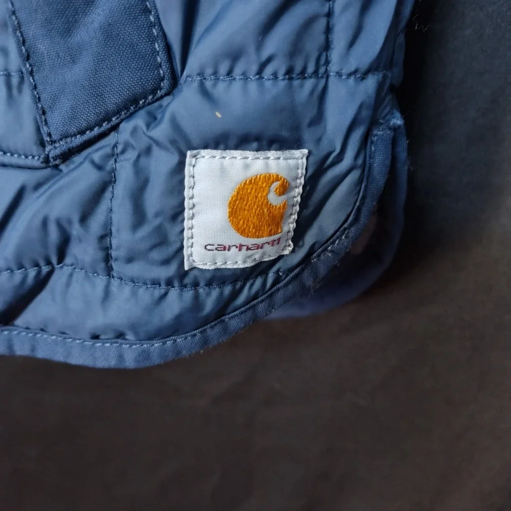 Carhartt med vest reversible plaid flannel quilted blue grey gray outdoor work